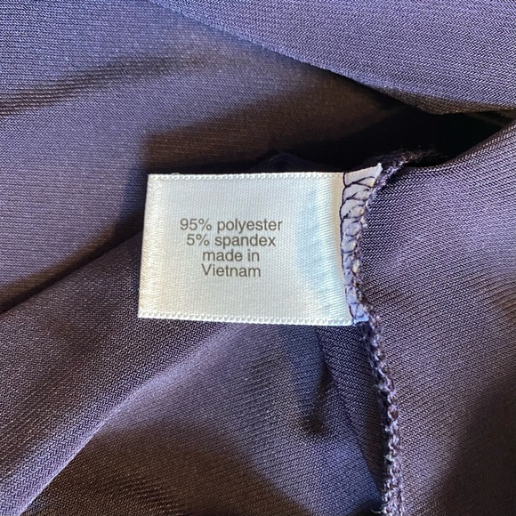 Lane Bryant V Back Top with Necklace - 18/20 - Picture 4 of 5